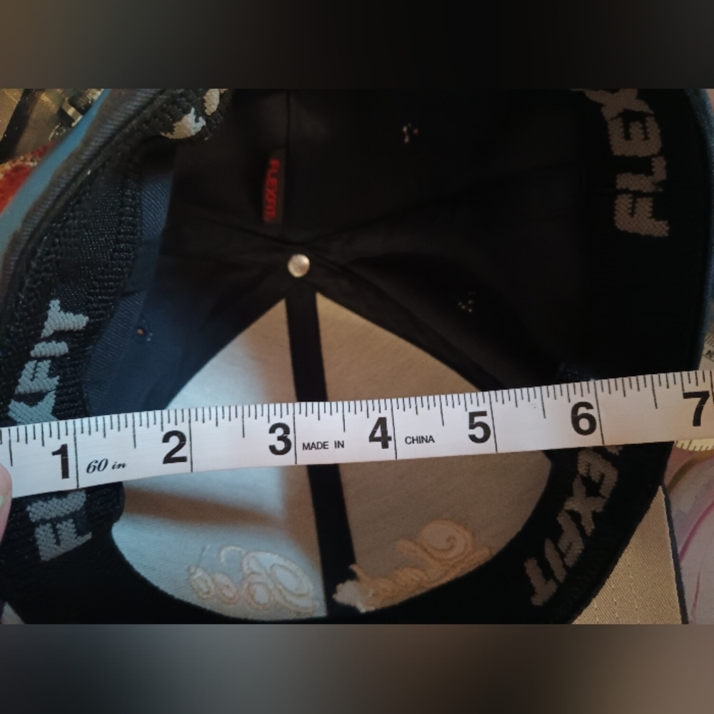 𝑳𝒂𝒅𝒚𝑩𝒆𝒆 𝑭𝒍𝒆𝒙𝑭𝒊𝒕 𝑭𝒊𝒕𝒕𝒆𝒅 𝑩𝒍𝒖𝒆 𝑯𝒂𝒕 - Picture 7 of 8